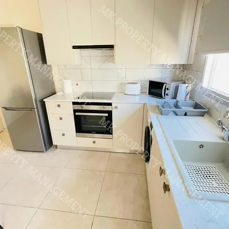 Milos Center Apts No.34 Appartamento *
