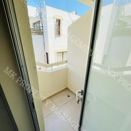 Milos Center Apts No.34 Apartament *