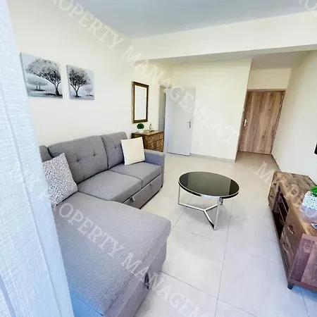 Milos Center Apts No.34 Apartament *