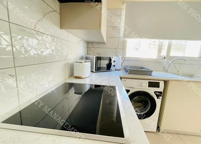 Lägenhet Milos Center Apts No.34 *