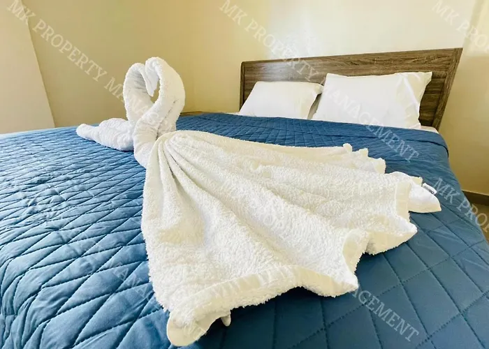 Milos Center Apts No.34 *