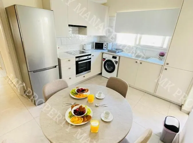 Lägenhet Milos Center Apts No.34 Larnaca