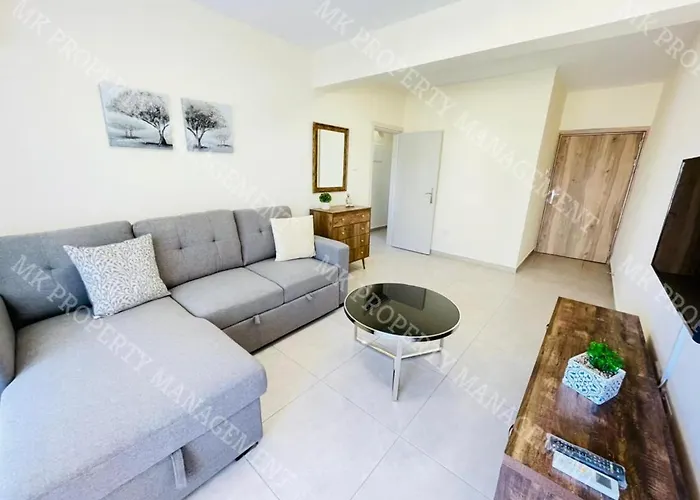 Milos Center Apts No.34 *